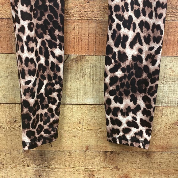 Rae Mode Cheetah Super Stretchy Leggings NEW - Picture 3 of 5